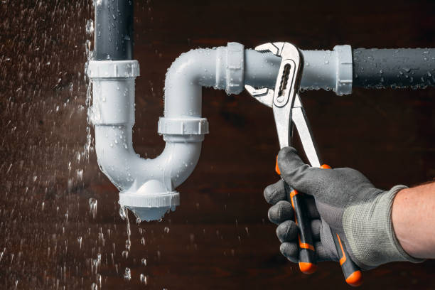 Professional Plumbing technician working in Thurmond, NC